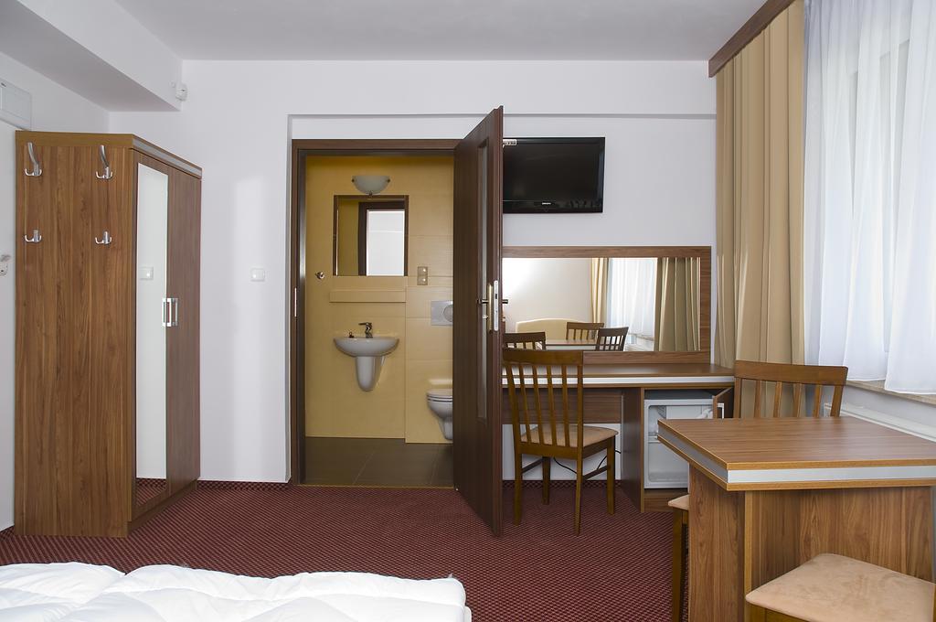 Adamar Jastrzebia Gora B&B 객실 사진